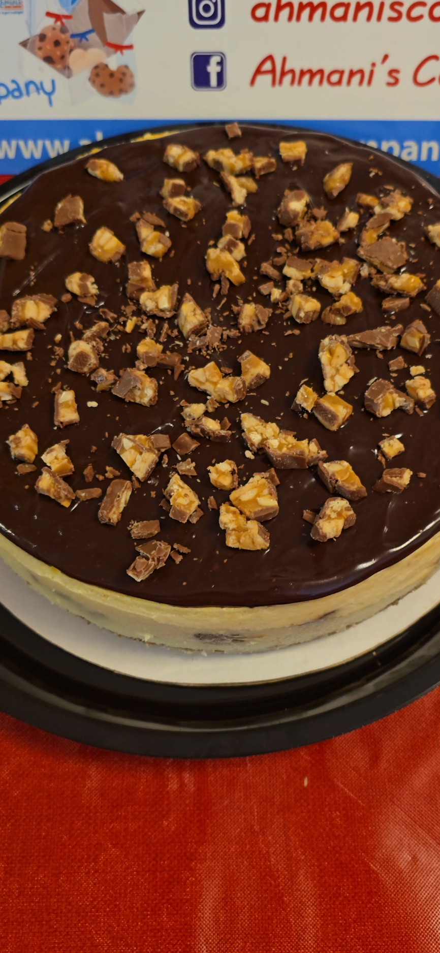 9 Inch Snickers Cheesecake